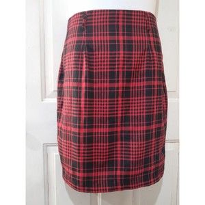 Vintage Maggie Lawrence Plaid Lined Skirt Size 12 Black Red, 1980s